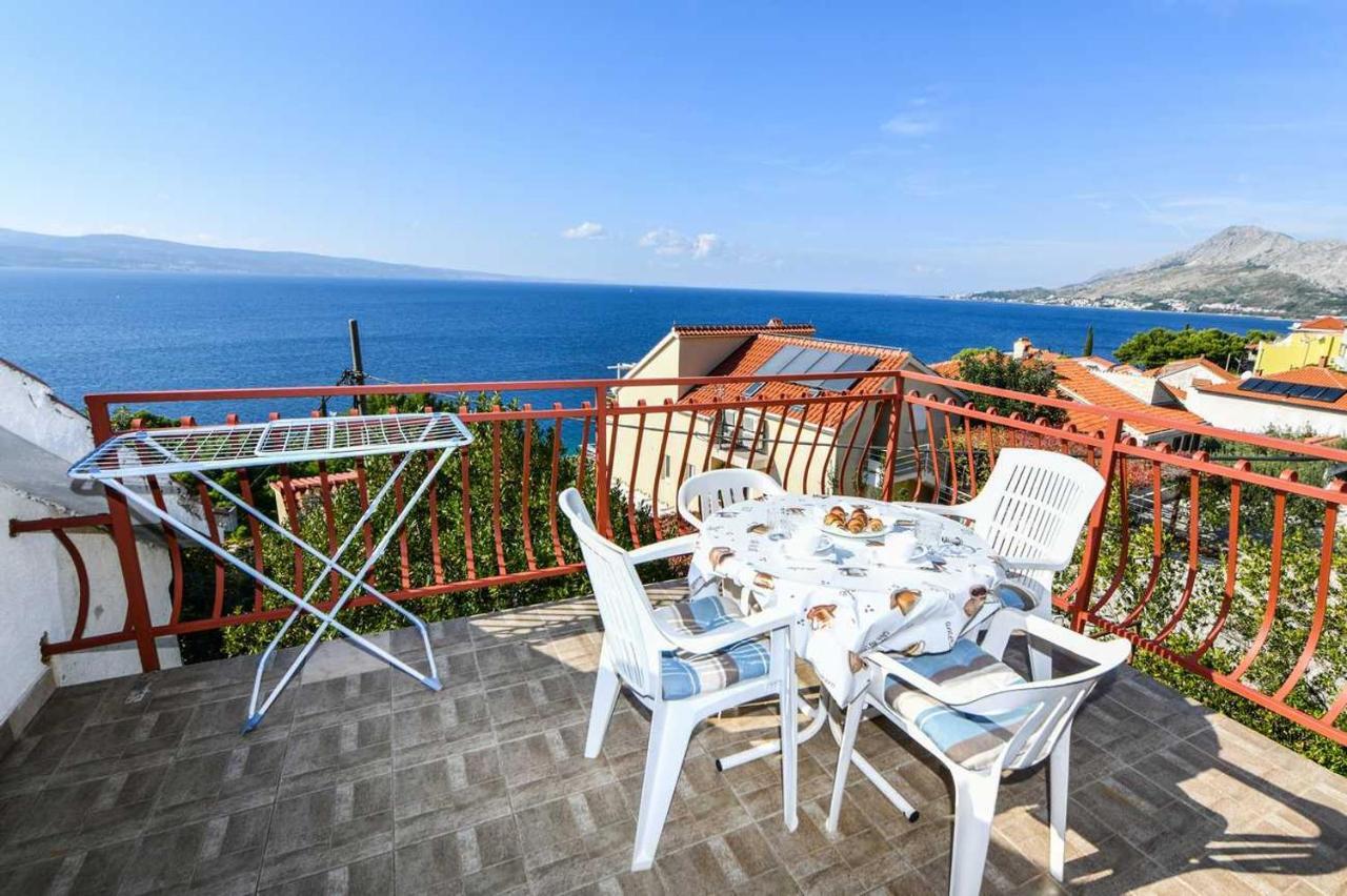Perfect Vacation Apartments オミシュ エクステリア 写真